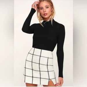 NWT Lulu’s Spence White Plaid Mini Skirt Size L